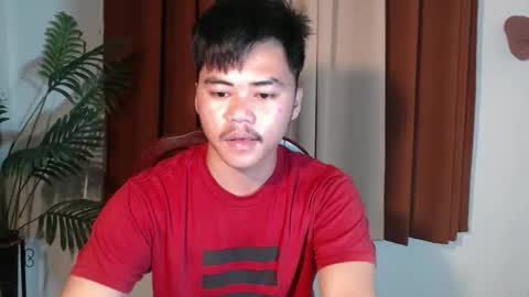 hot_emmanuel online show from May 31, 7:48 pm