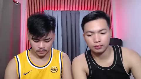 hot_emmanuel online show from November 17, 10:29 am