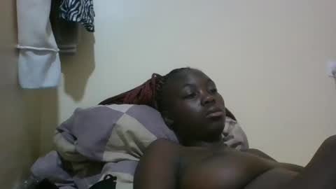 hot_gaal9 online show from February 11, 3:32 am