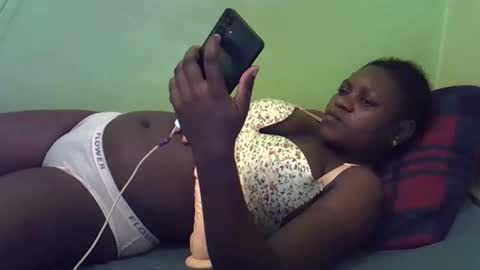 hot_girlly online show from November 12, 5:48 pm