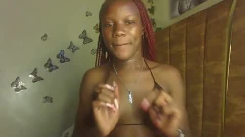 hot petite100 online show from March 27, 4:52 pm