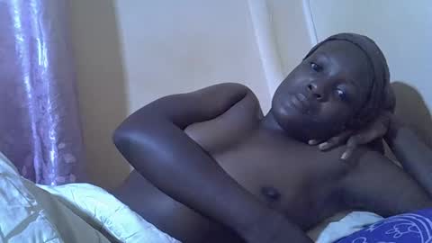 RAYLAH online show from February 3, 9:13 am