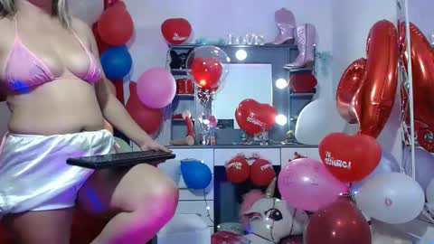 hot sexy bunny online show from February 18, 3:41 pm