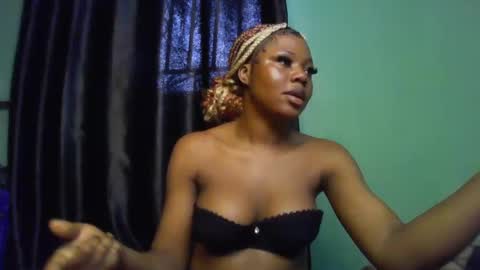 Stella online show from February 13, 10:12 am