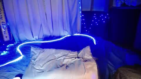 hot_tsmicah online show from April 7, 3:47 pm