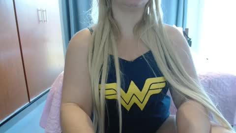 couple without tabus online show from October 3, 7:00 pm