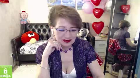 Sofia online show from February 10, 5:27 pm