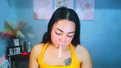hot_xirene online show from July 7, 7:34 am