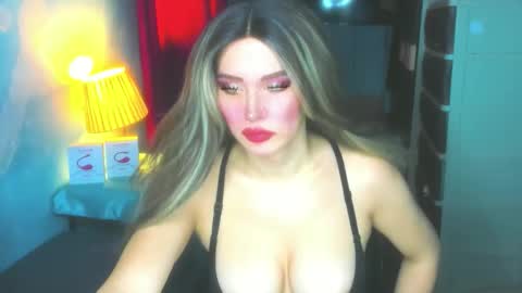 T A N Y A online show from March 22, 1:20 am