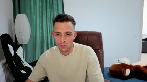 Hotboyshorny online show from March 18, 8:42 am