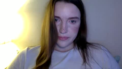 effy online show from April 19, 11:11 am