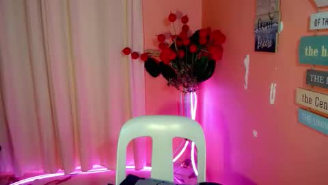 hotgirlronaxx online show from November 20, 7:22 pm