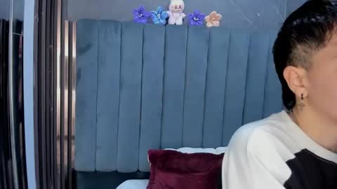 hannah online show from February 10, 1:52 am