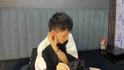 hannah online show from December 23, 2:07 am