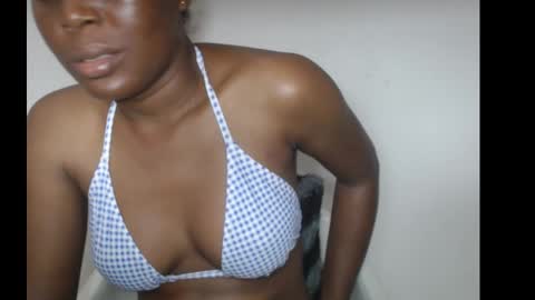 hotjessie0 online show from March 5, 6:33 am
