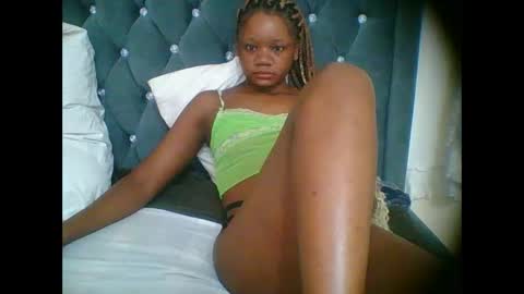 LOYCE online show from January 6, 10:47 pm