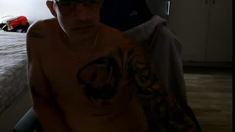 hotkinkytat online show from July 17, 11:01 am