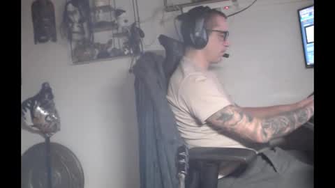 hotkinkytat online show from January 18, 1:25 am