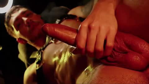 Hotlatinking online show from April 11, 7:45 am