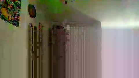 hotmale36xxx online show from April 24, 9:33 am