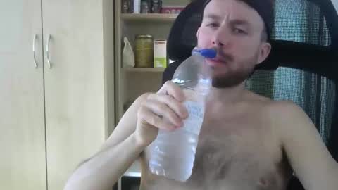 Hotmansexysexy online show from November 17, 11:46 am