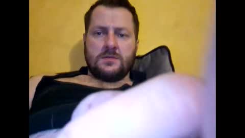 hotmariusz15 online show from February 5, 11:52 pm