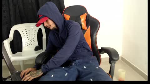 hotsteel420 online show from January 19, 11:43 pm