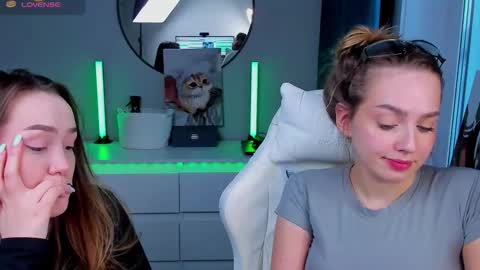 hello Im Eva online show from March 8, 2:04 am