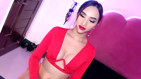 kylie online show from October 20, 6:02 pm