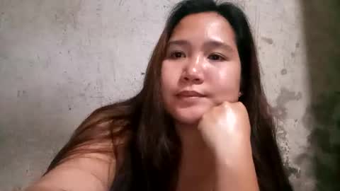 hottiecum27 online show from April 16, 2:17 pm