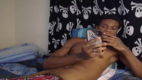 independent Model online show from February 11, 11:42 am