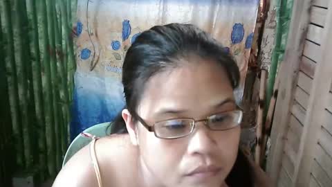 hotty_babex online show from May 9, 5:13 am