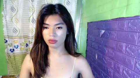 zeah online show from November 10, 2:09 pm