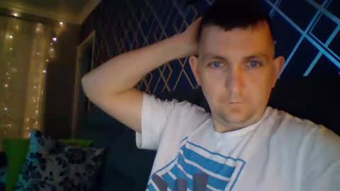 hotuk86 online show from January 27, 9:11 pm