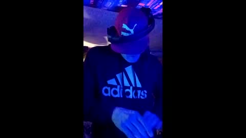 SeanPatrick online show from April 8, 2:03 am