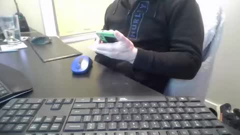 hoverday online show from March 22, 11:20 pm