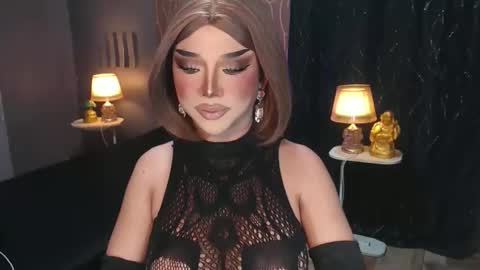 Christine online show from March 12, 8:07 am