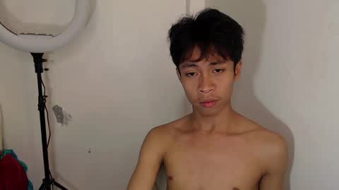 hugecockwayoy online show from September 26, 11:24 pm