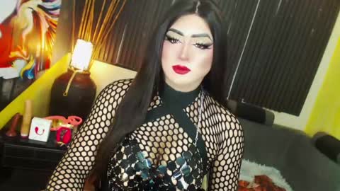 MsLovely online show from May 31, 6:53 pm