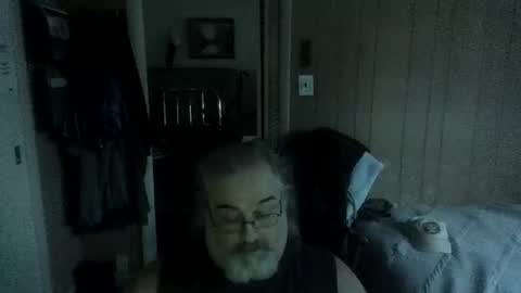 lonely huggy bear online show from July 20, 11:56 am