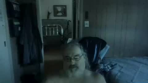 lonely huggy bear online show from July 23, 11:52 am