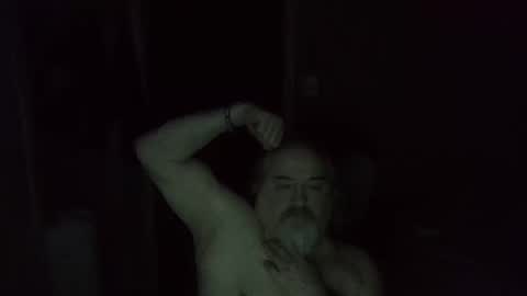 lonely huggy bear online show from March 18, 3:23 am