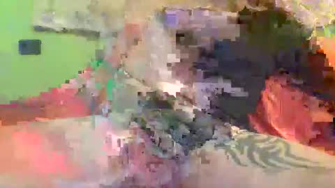 hugo_theboss_ online show from February 6, 7:24 am