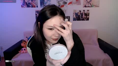 Snapshot of hugomin chatting on December 25, 4:22 am HugoMin online show from December 25, 4:22 am