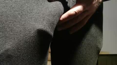 Big uncut cock dripping online show from November 8, 10:02 pm