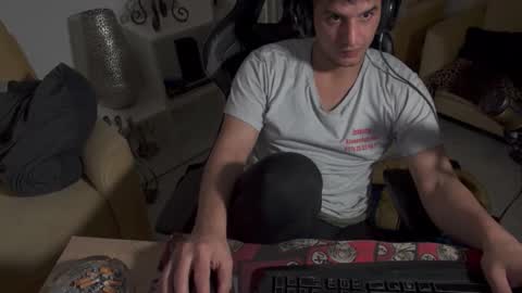 LittleDevilXo1999 online show from March 22, 10:36 pm