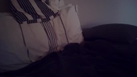 hungyyzbator online show from February 1, 6:10 am