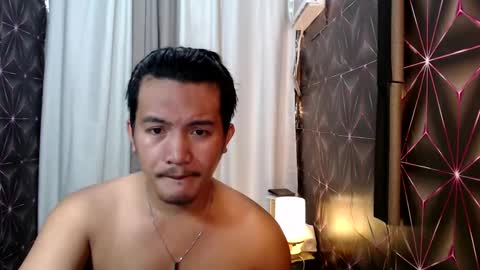 hunkylloyd online show from January 30, 4:37 am