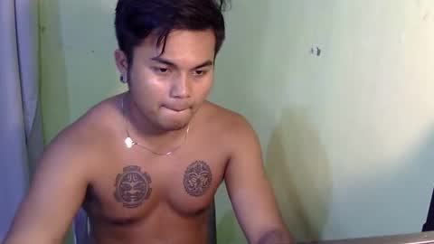 hunkyzeus online show from November 28, 1:51 pm