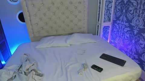 Lucas online show from May 27, 3:58 am